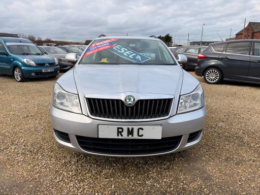 2013 OCTAVIA SE TDI CR PRICE 4,995 YEAR 2013 62 REG MILEAGE 86,000 ENGINE... photo